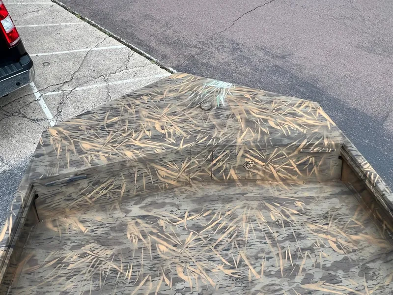 Slide: The Image of G3 Gator Tough 18 CCJ 2025 - 25