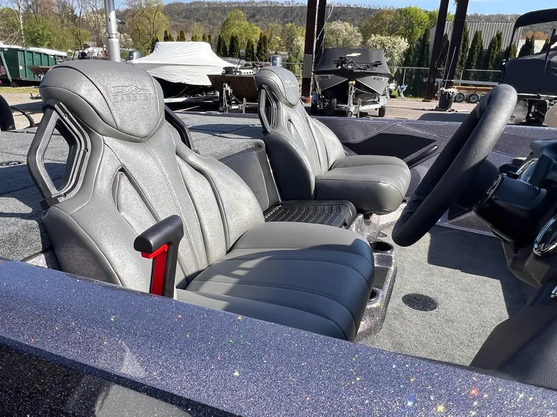 Slide: The Image of Skeeter ZXR 20 SE 2025 - 10