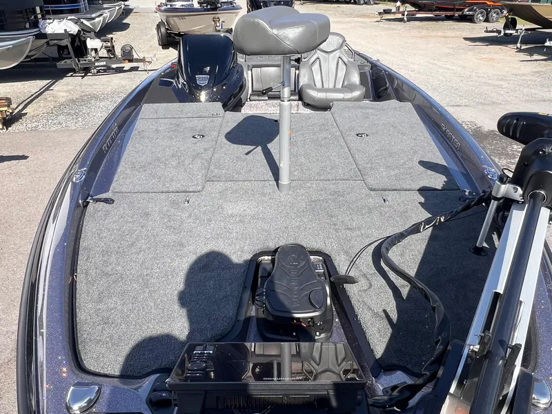 Slide: The Image of Skeeter ZXR 20 SE 2025 - 22