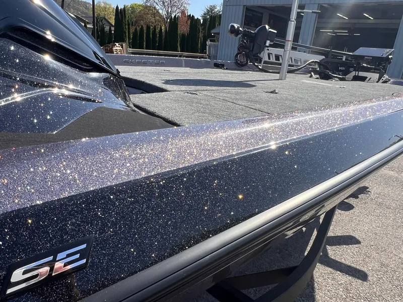 Slide: The Image of Skeeter ZXR 20 SE 2025 - 3