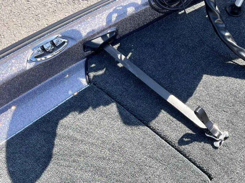 Slide: The Image of Skeeter ZXR 20 SE 2025 - 9