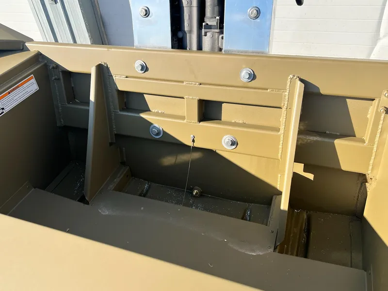 Slide: The Image of G3 Gator Tough 1860 VBW 2025 - 17