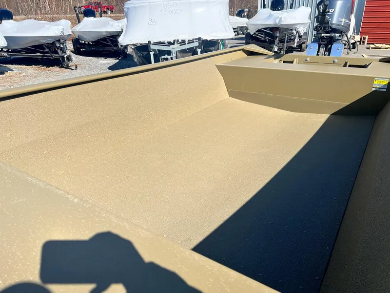 Slide: The Image of G3 Gator Tough 1860 VBW 2025 - 9