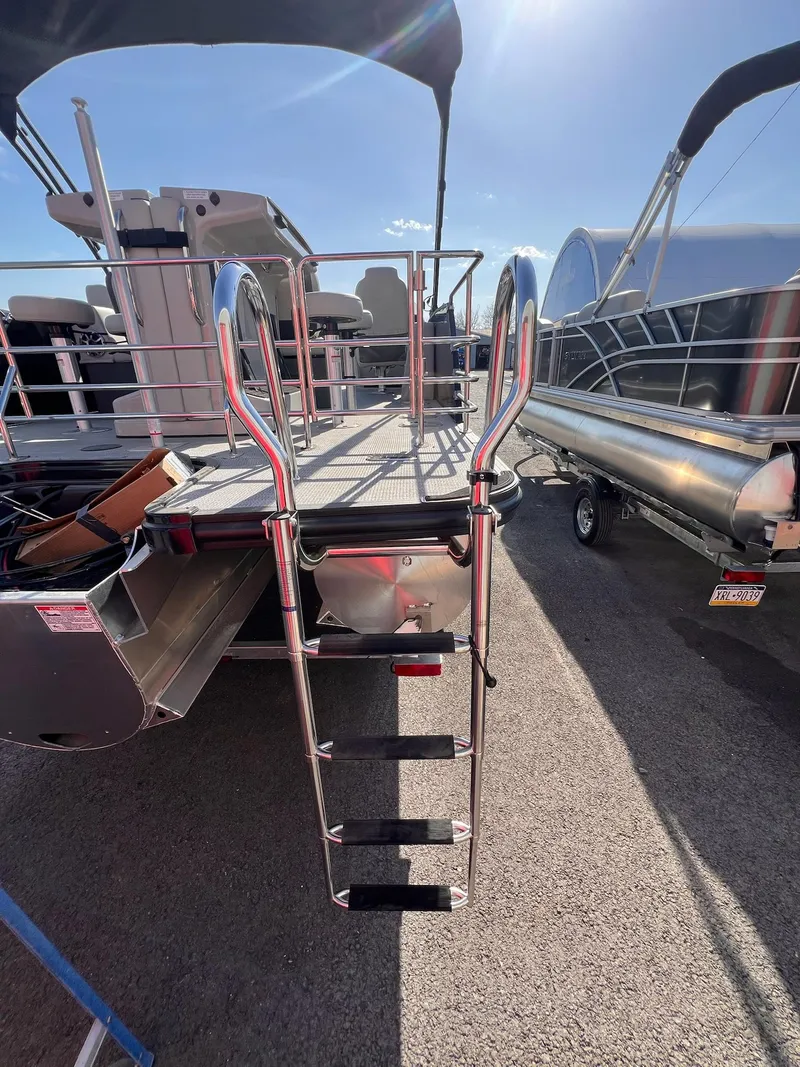 Slide: The Image of Sylvan X3 DLZ Bar 2025 - 26