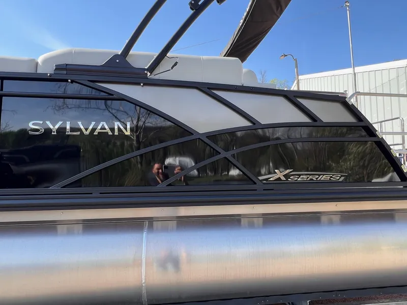 Slide: The Image of Sylvan X3 DLZ Bar 2025 - 32