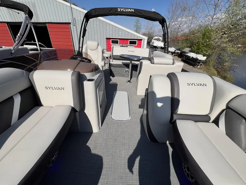 Slide: The Image of Sylvan X3 DLZ Bar 2025 - 35