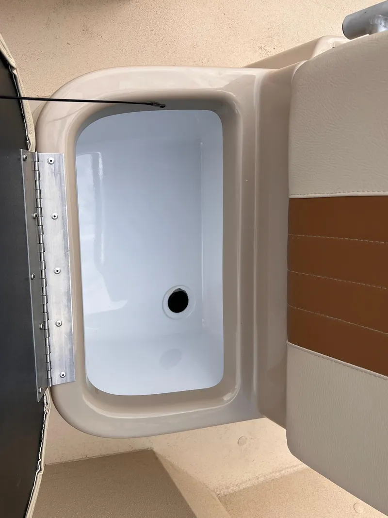 Slide: The Image of G3 Bay 19 GX 2025 - 27