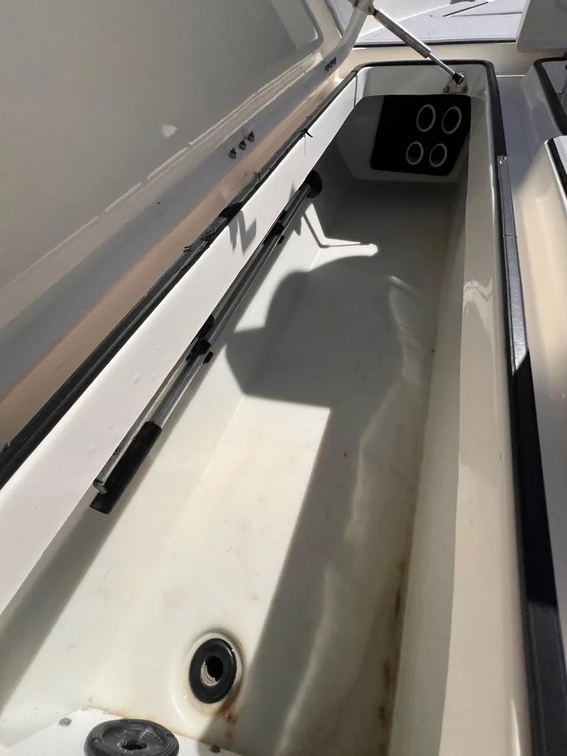 Slide: The Image of Skeeter SX 2250 2014 - 13