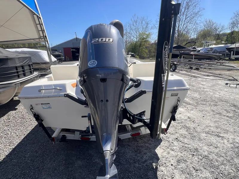 Slide: The Image of Skeeter SX 2250 2014 - 17