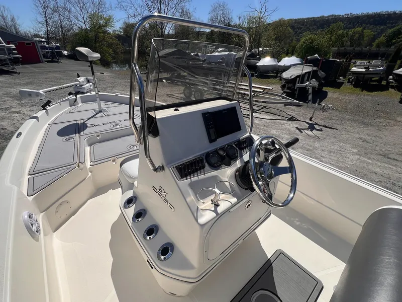 Slide: The Image of Skeeter SX 2250 2014 - 18