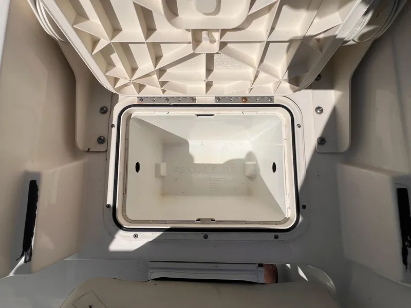 Slide: The Image of Skeeter SX 2250 2014 - 28