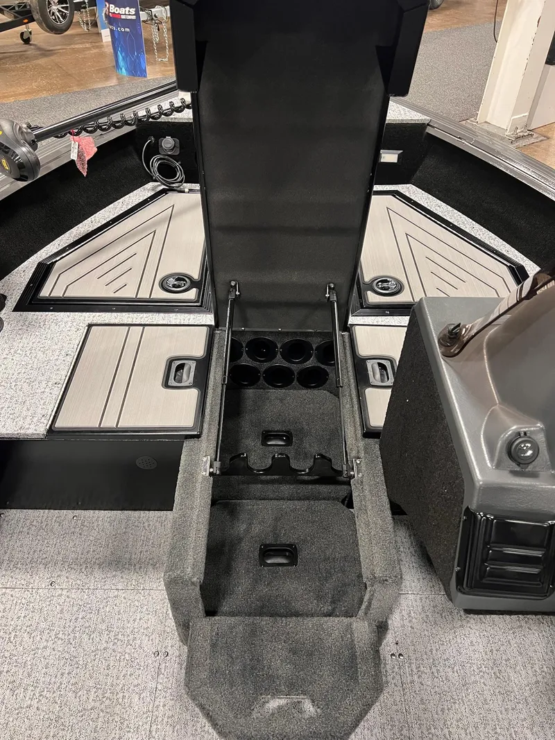 Slide: The Image of Starcraft Storm 176 SC Pro SE 2025 - 29