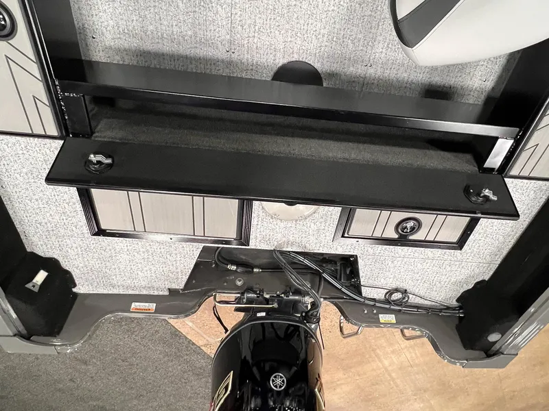 Slide: The Image of Starcraft Storm 176 SC Pro SE 2025 - 4