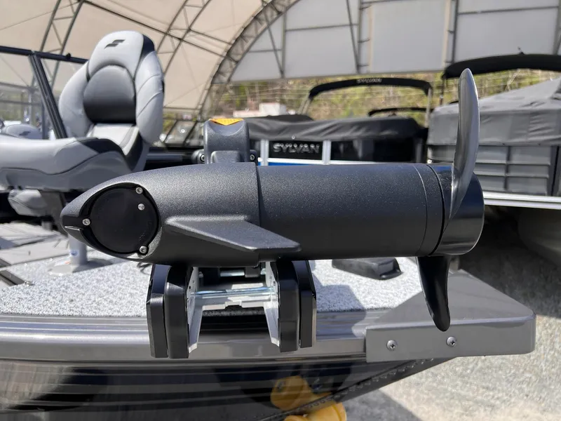 Slide: The Image of 2025 Starcraft Storm 176 DC Pro SE boat with advanced trolling motor. - 11