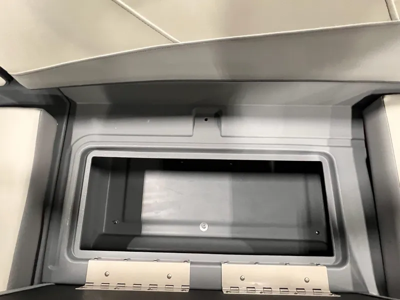 Slide: The Image of Sylvan A22 LZ DH SPORT 2025 - 9