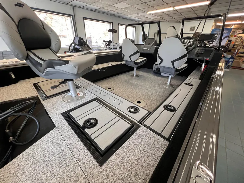 Slide: The Image of Starcraft Storm 176 DC Pro SE 2025 - 24