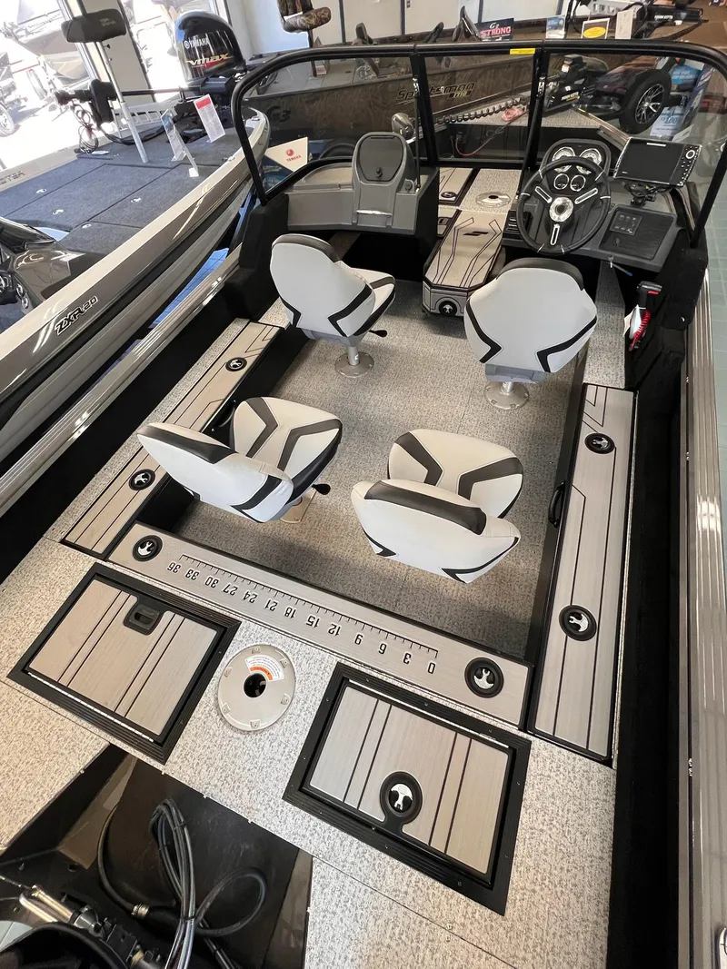 Slide: The Image of Starcraft Storm 176 DC Pro SE 2025 - 35