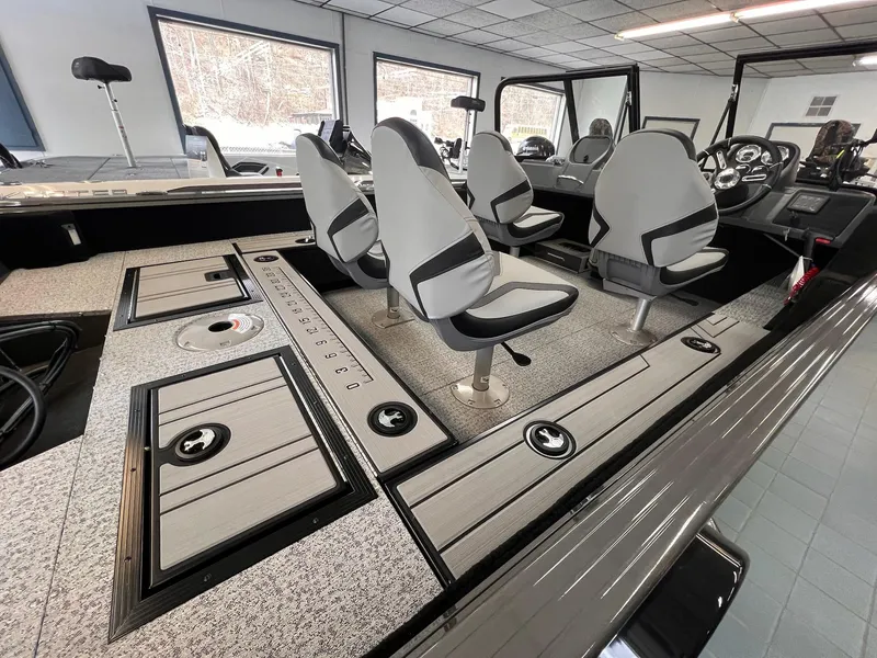 Slide: The Image of Starcraft Storm 176 DC Pro SE 2025 - 38