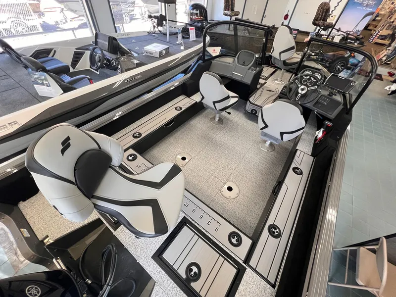 Slide: The Image of Starcraft Storm 176 DC Pro SE 2025 - 9