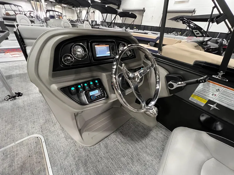 Slide: The Image of Berkshire LE Series 24UL LE 2025 - 11