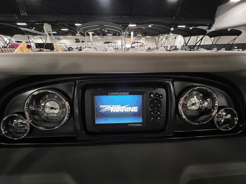 Slide: The Image of Berkshire LE Series 24UL LE 2025 - 21