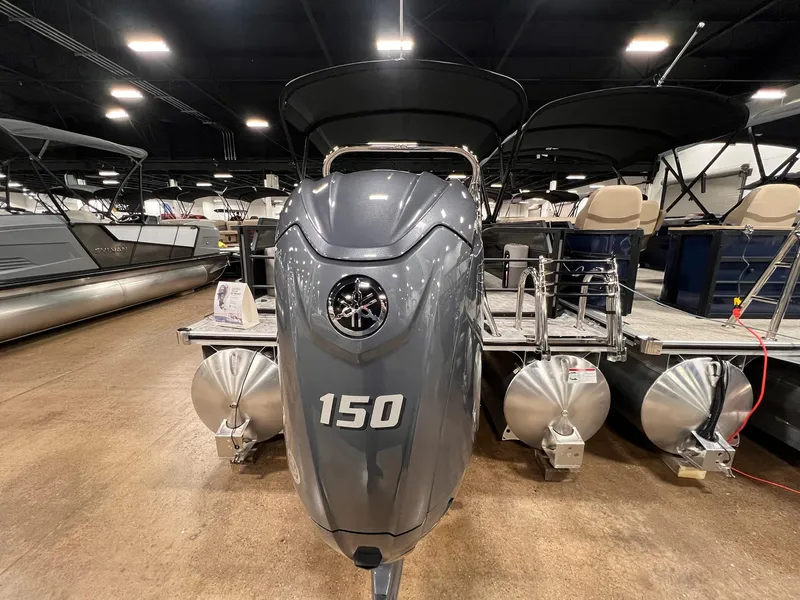 Slide: The Image of Berkshire LE Series 24UL LE 2025 - 8