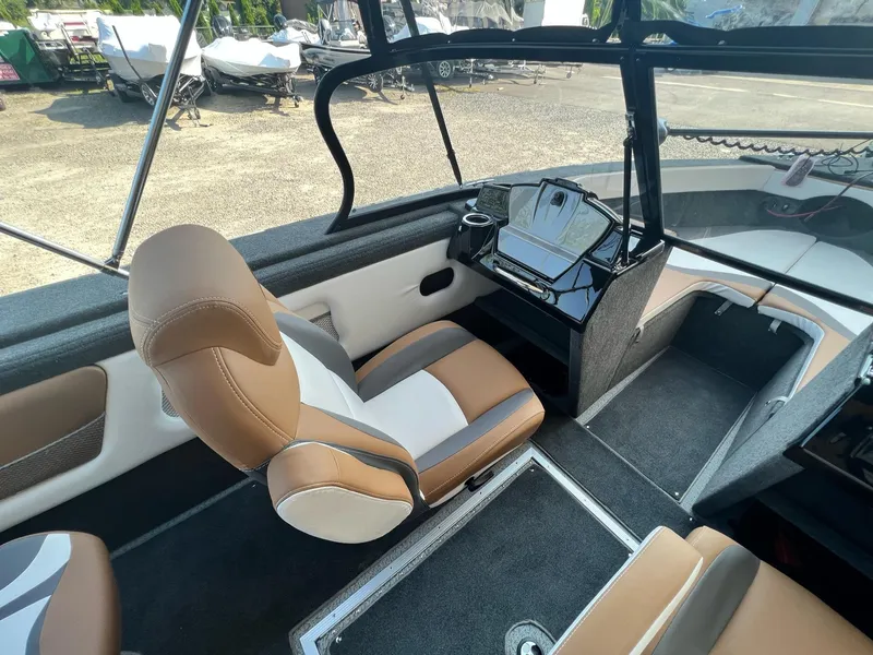 Slide: The Image of Starweld 20 Victory 2025 - 10