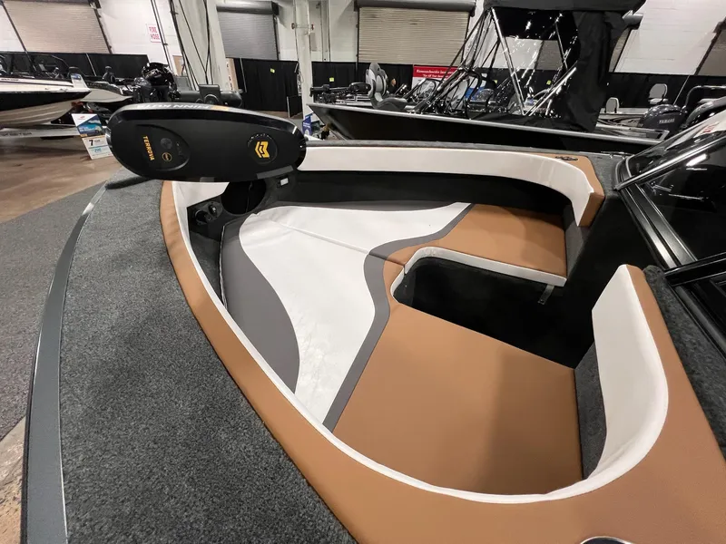 Slide: The Image of Starweld 20 Victory 2025 - 20