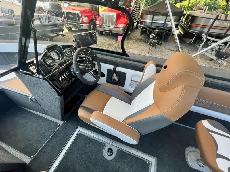 Slide: The Image of Starweld 20 Victory 2025 - 25