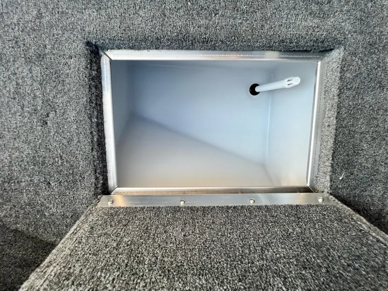 Slide: The Image of Starweld 20 Victory 2025 - 26