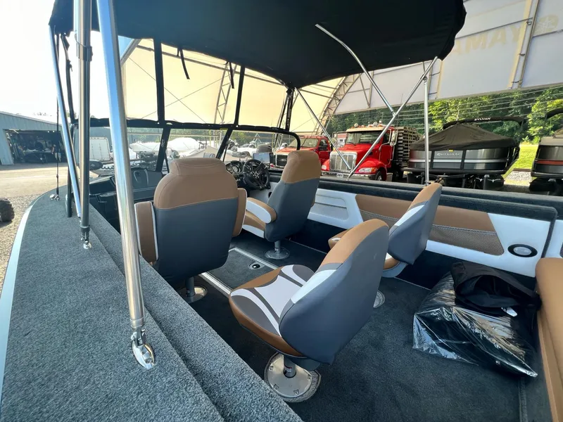 Slide: The Image of Starweld 20 Victory 2025 - 4