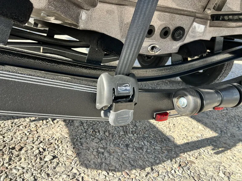 Slide: The Image of Skeeter ZXR20 2025 - 18