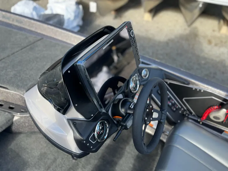 Slide: The Image of Skeeter ZXR20 2025 - 31