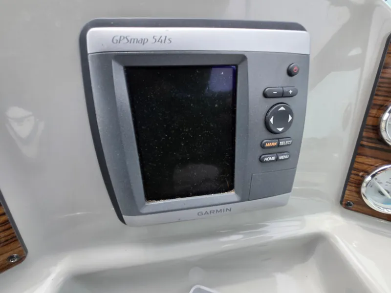 Slide: The Image of Bayliner 255 Cruiser 2012 - 59