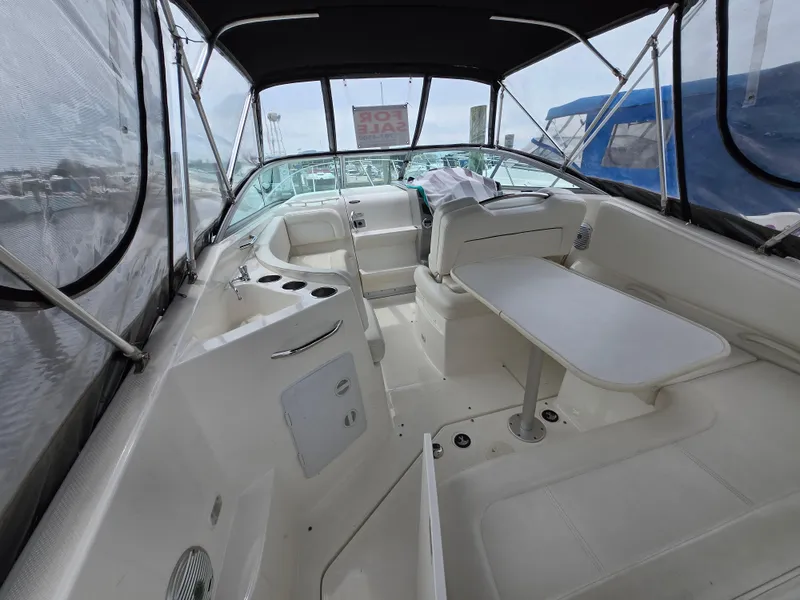 Slide: The Image of Bayliner 255 Cruiser 2012 - 63