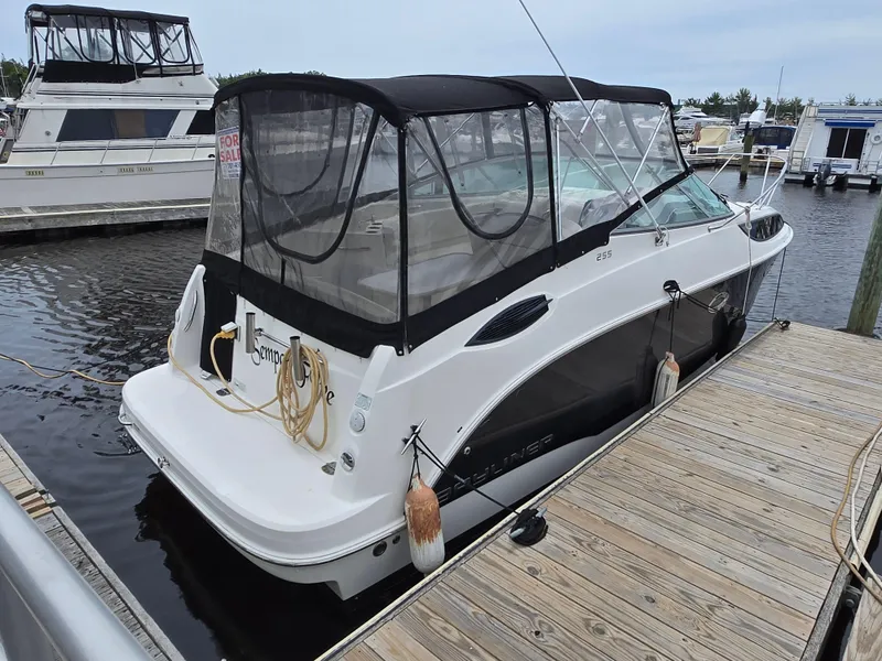 Slide: The Image of Bayliner 255 Cruiser 2012 - 64