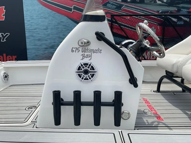 Slide: The Image of Blazer 675 Ultimate Bay 2024 - 16