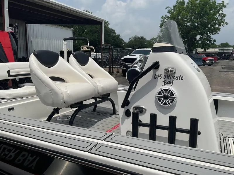 Slide: The Image of Blazer 675 Ultimate Bay 2024 - 18