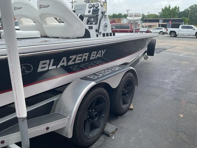 Slide: The Image of Blazer 675 Ultimate Bay 2024 - 22