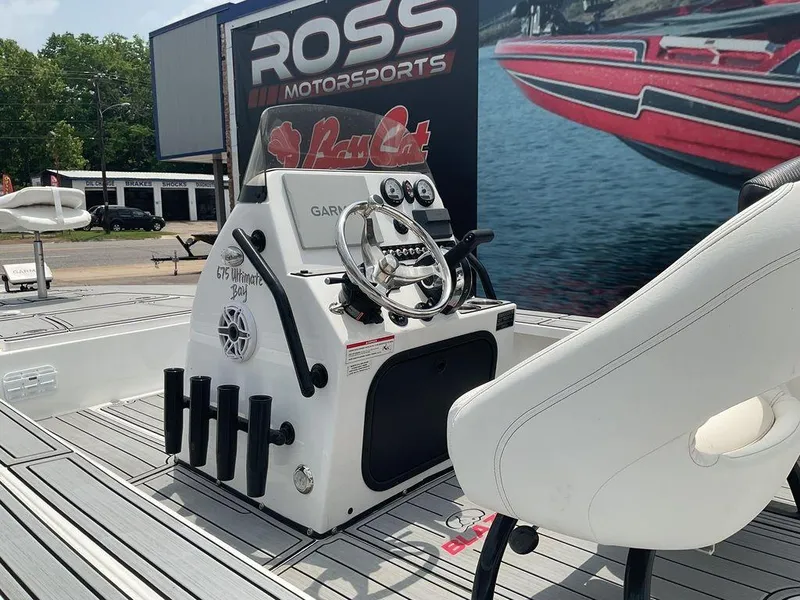 Slide: The Image of Blazer 675 Ultimate Bay 2024 - 9