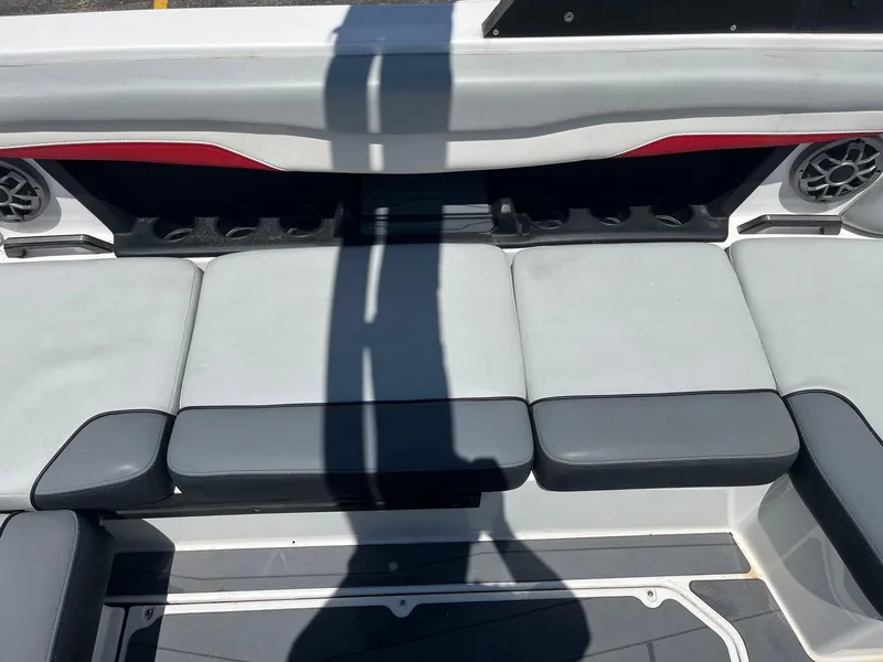 Slide: The Image of Axis T220 2022 - 24