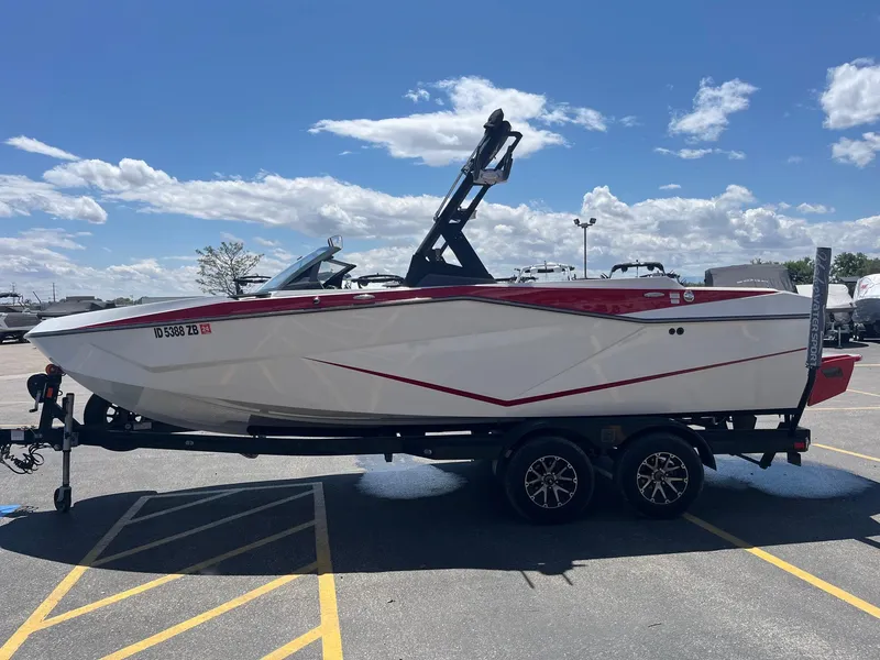 Slide: The Image of Axis T220 2022 - 9