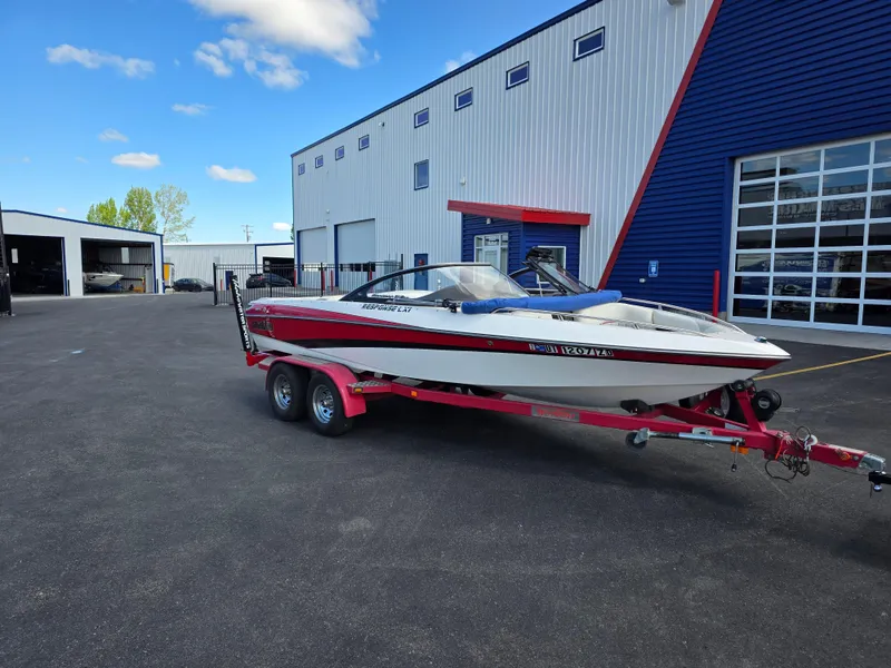 Slide: The Image of Malibu Response LXi 2004 - 3