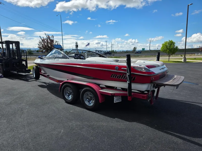 Slide: The Image of Malibu Response LXi 2004 - 7