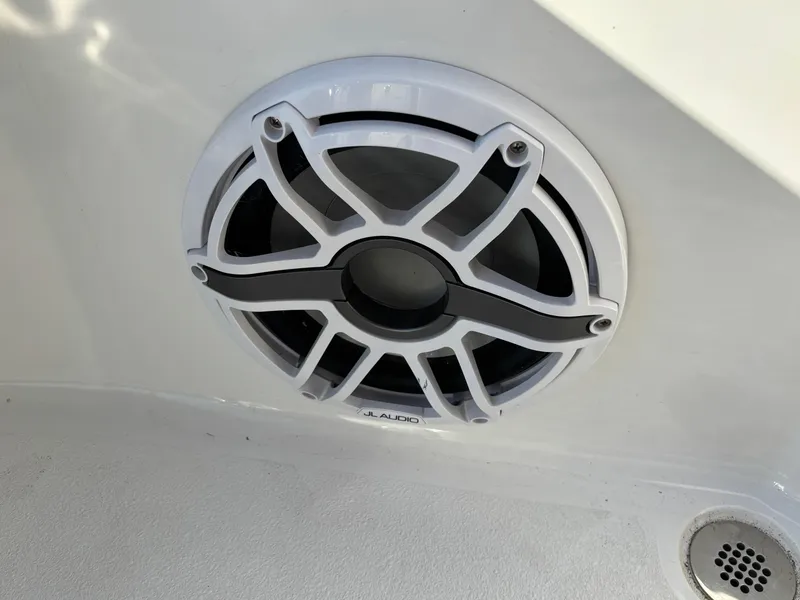 Slide: The Image of Speaker installed on 2023 Blazer 2700 HYBRID BAY boat interior. - 12