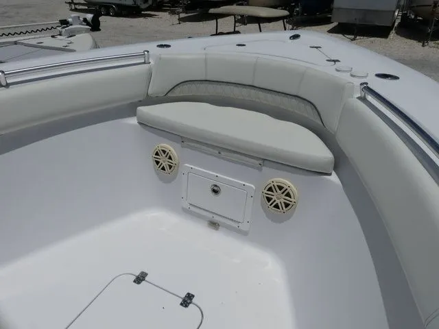 Slide: The Image of Sportsman Open 282TE Center Console 2020 - 18