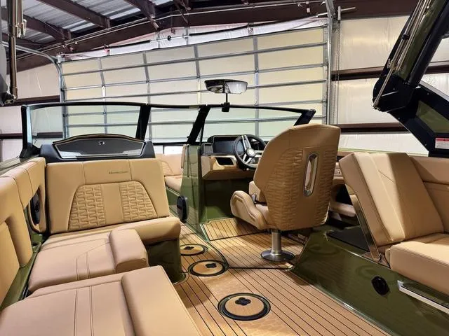 Slide: The Image of MasterCraft X24 2025 - 26