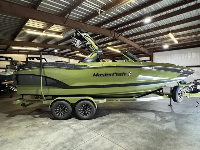 Slide: The Image of MasterCraft X24 2025 - 5