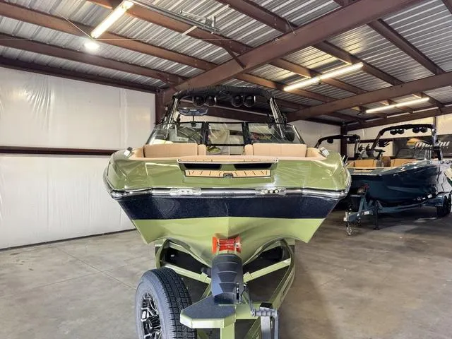 Slide: The Image of MasterCraft X24 2025 - 7