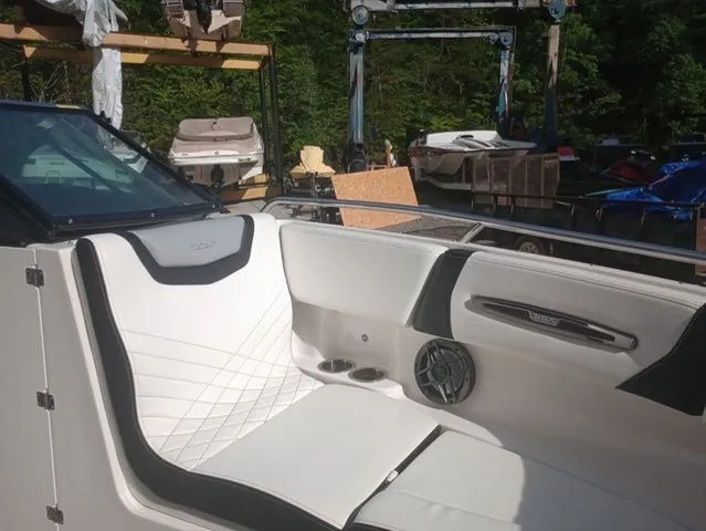 Slide: The Image of Chaparral 247 SSX 2023 - 10